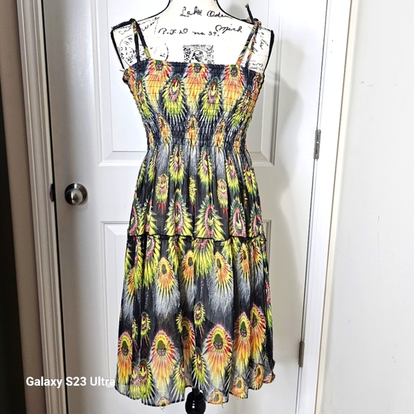 Summer dress Sz S - Picture 2 of 6